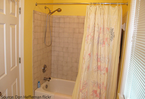 It is not easy to get rid of mold in the bathroom.