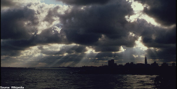 CLEVELAND_SKYLINE_AND_LAKE_ERIE_AT_DAYBREAK_NARA