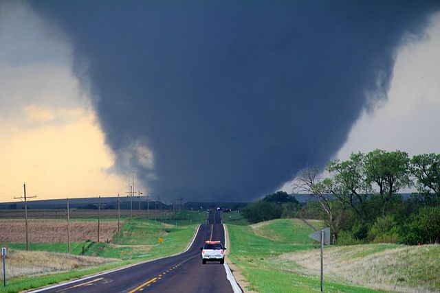 Marquette_Kansas_EF4_tornado