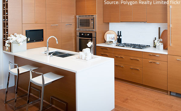 Quartz kicthen countertops are both practical and beautiful.