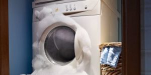 Seal-the-Washing-Machine-Door-if-it-is-Leaking