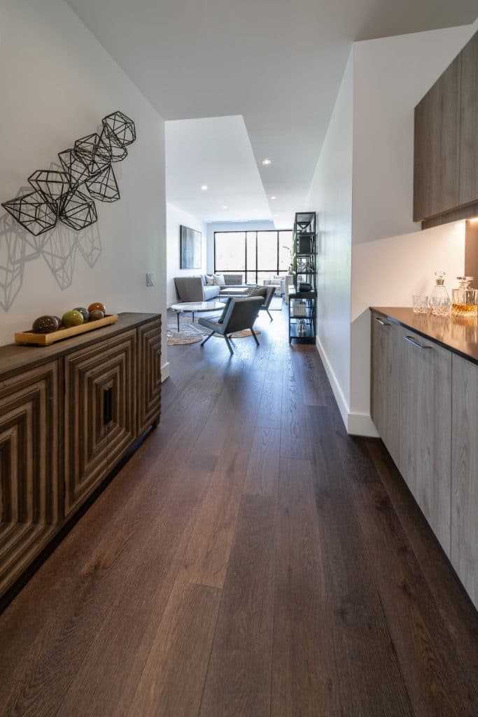 Warning-Signs-For-Floor-Replacement