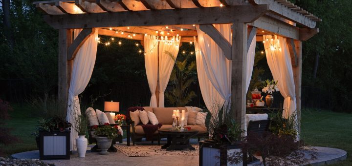 renovate your yard - picture courtesy of Randy Fath-unsplash