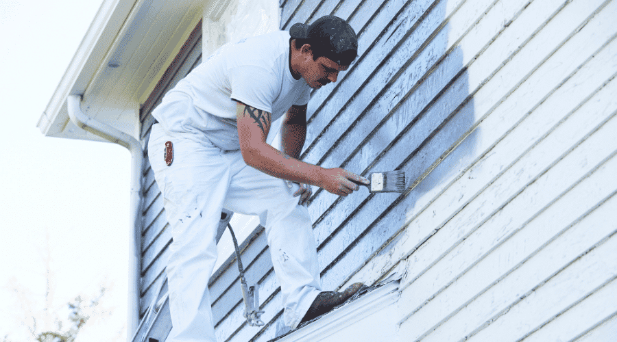 paint the house exterior