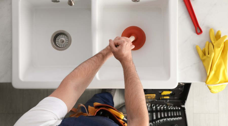 unclogging kitchen sink unclogging kitchen sink